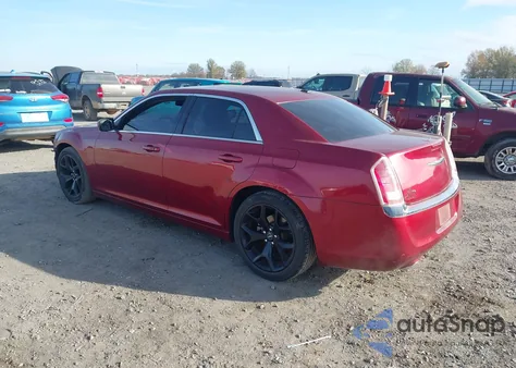 2014 Chrysler 300 из США, поврежденный, VIN 2C3CCAAG6EH305841